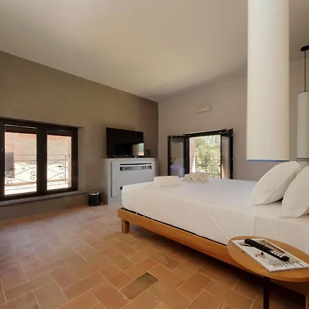 The Monteleone Umbria Retreat *